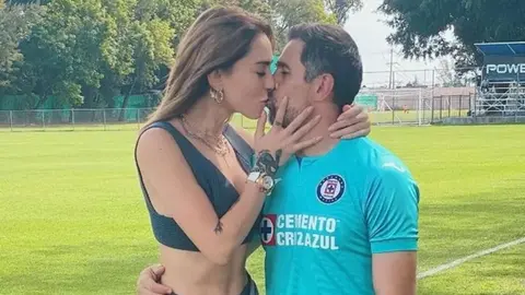Acusan a Florencia Alducin, pareja del Gringo Castro, de agresiones físicas tras incidente vial