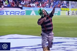 Nuevo Medio metro se robó el show en el Puebla vs Toluca