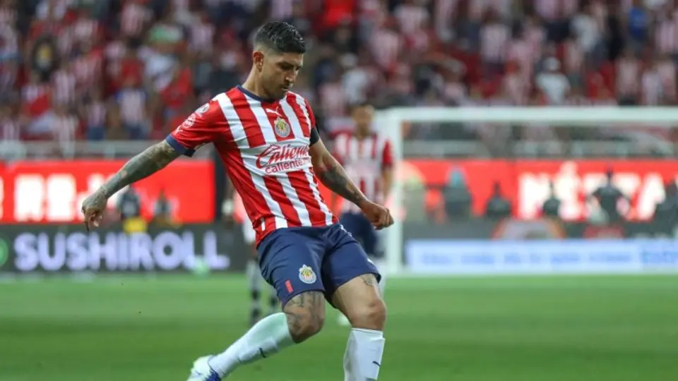 Oribe Peralta sobre Víctor Guzmán: "Es el perfil de jugador que necesita Chivas"