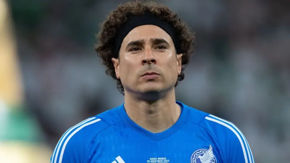 Memo Ochoa, en el top 10 de mejores arqueros de selecciones del siglo XXI