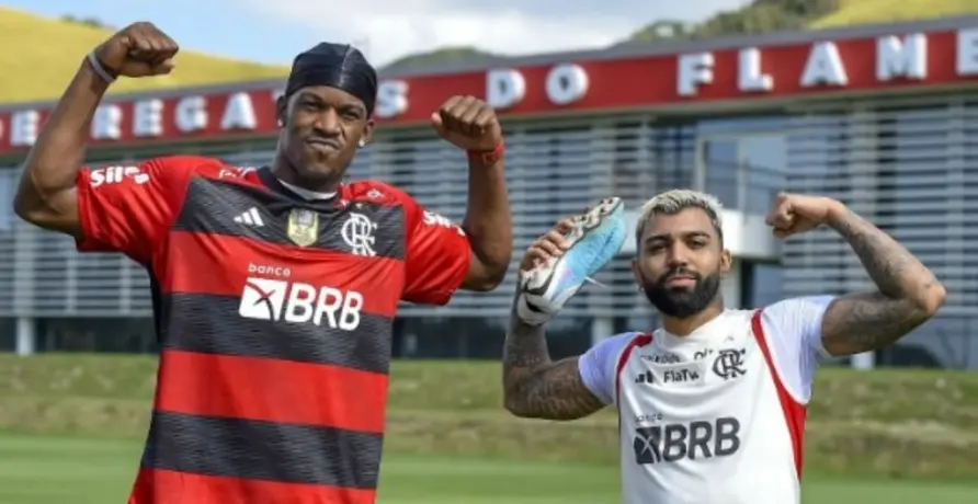 Jimmy Butler hace impresionante tapa contra Gabigol jugando baloncesto