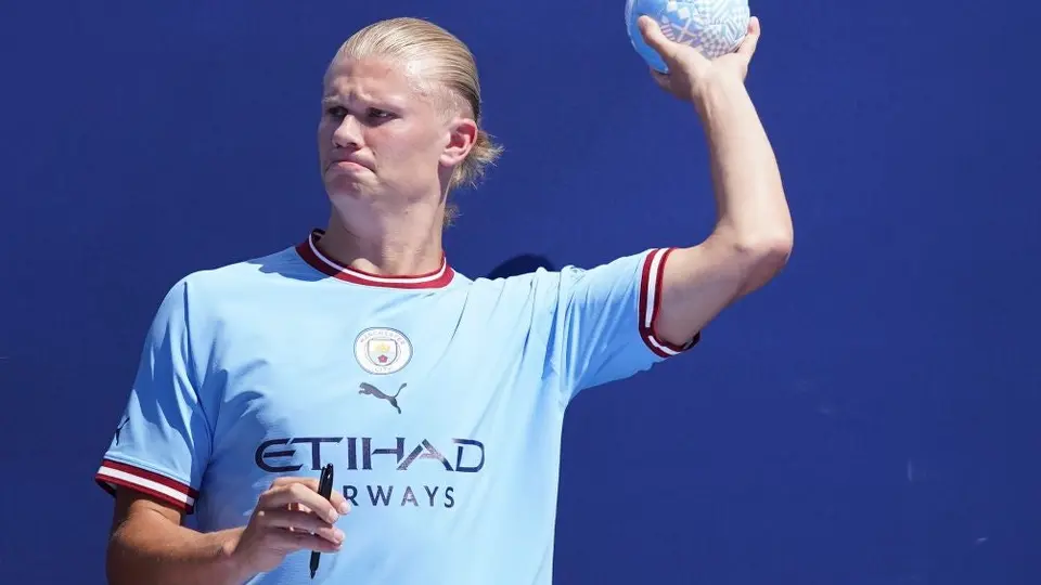 Haaland confiesa con GQ Hype: "A los 35 años, espero jugar igual o mejor que Benzema"