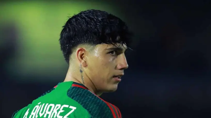 Kevin Álvarez se vuelve viral al presumir sus 'habilidades' en el golf