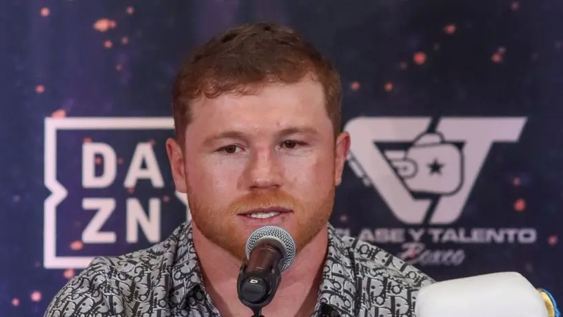 Canelo se sincera con Chicharito y revienta a los deportistas mexicanos: 'Les falta sacrificio'