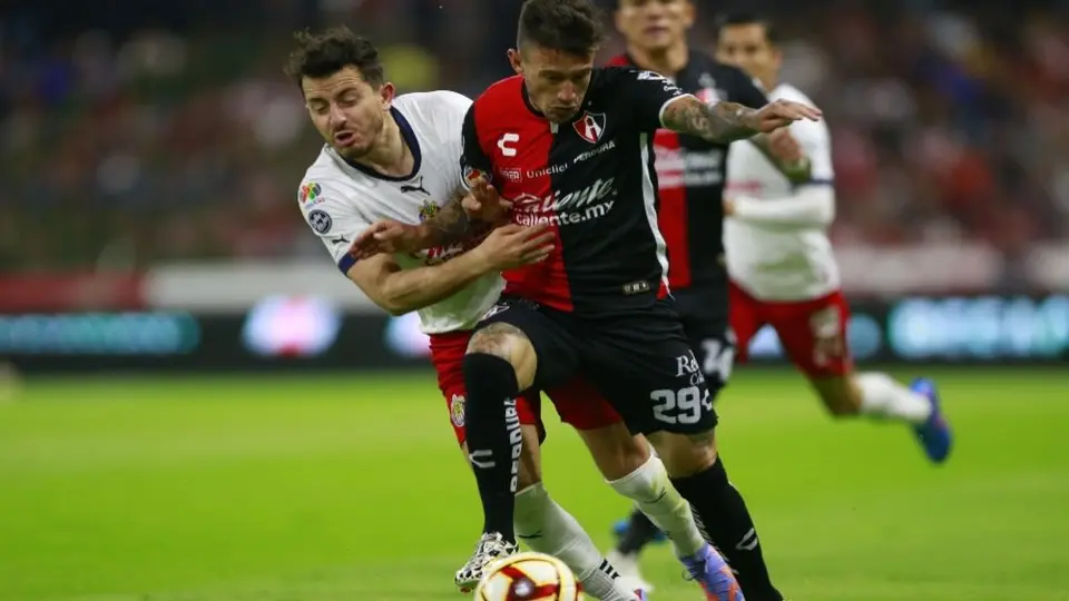 Liga MX: Atlas y Chivas protagonizan vibrante empate en el Clásico Tapatío