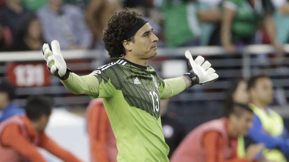 Guillermo Ochoa es defendido por la prensa italiana tras los abucheos ...
