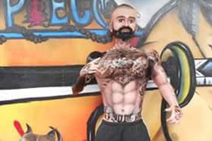 Babo: Crean piñata del líder del Cartel de Santa tras video explícito