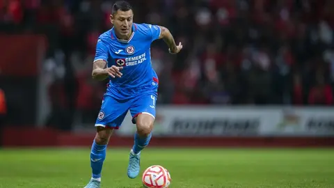 Julio César 'Cata' Domínguez regresa a una convocatoria con Cruz Azul tras 'narcofiesta'