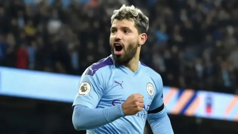 Kun Agüero le recuerda a Chicharito sus enfrentamientos: "Te estoy ganando por goleada"