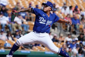 Julio Urías será el abridor de Los Angeles Dodgers en el Opening Day
