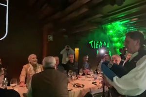Cielito Lindo retumba en España durante comida del Comité del Salón de la Fama