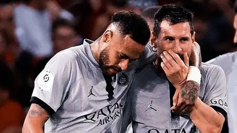 Neymar conmueve con su despedida a Messi del PSG