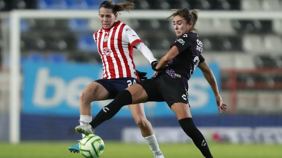 Chivas y Pachuca Femenil empatan a tres en vibrante Ida de los Cuartos de Final