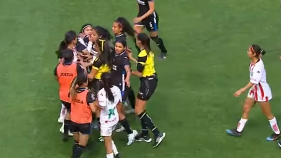 Liga MX Femenil: Cruz Azul y Necaxa protagonizan conato de bronca