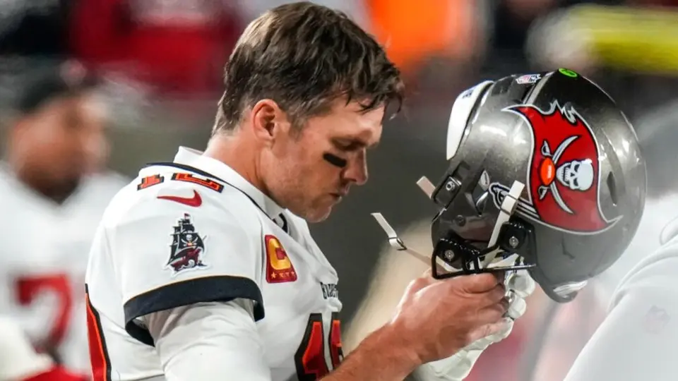 NFL: Tom Brady fue multado por 16 mil dólares por ‘meterle el pie’ a jugador de los Cowboys
