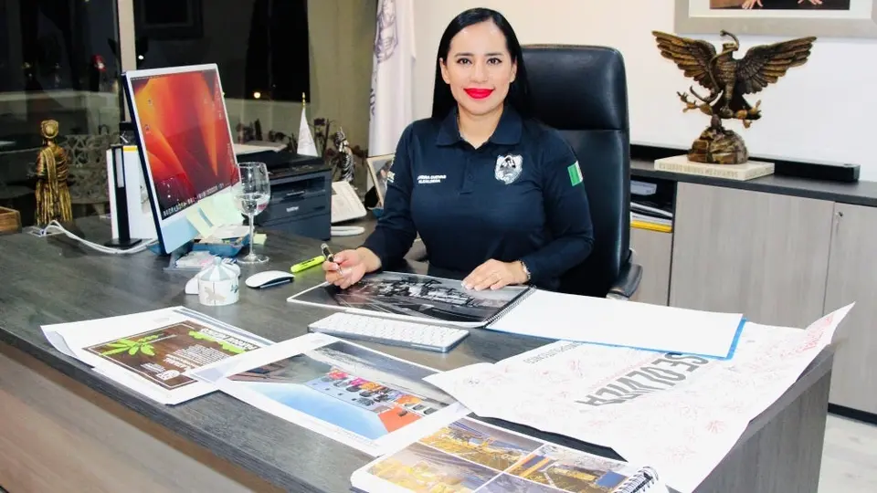 Sandra Cuevas, alcaldesa de Cuauhtémoc, regaló playeras del América