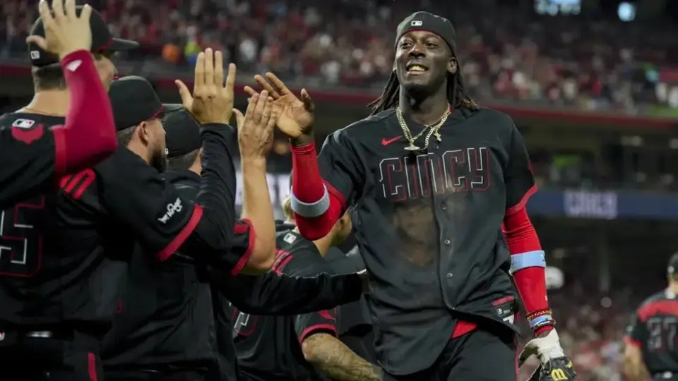 ¡Histórico! Elly De La Cruz consigue hacer un ciclo en el triunfo de los Reds contra los Braves