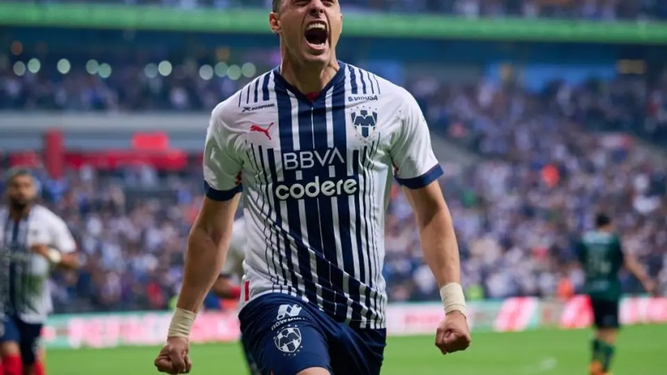 Funes Mori confirma que quiere quedarse en Rayados: "No me veo en ningún otro club"