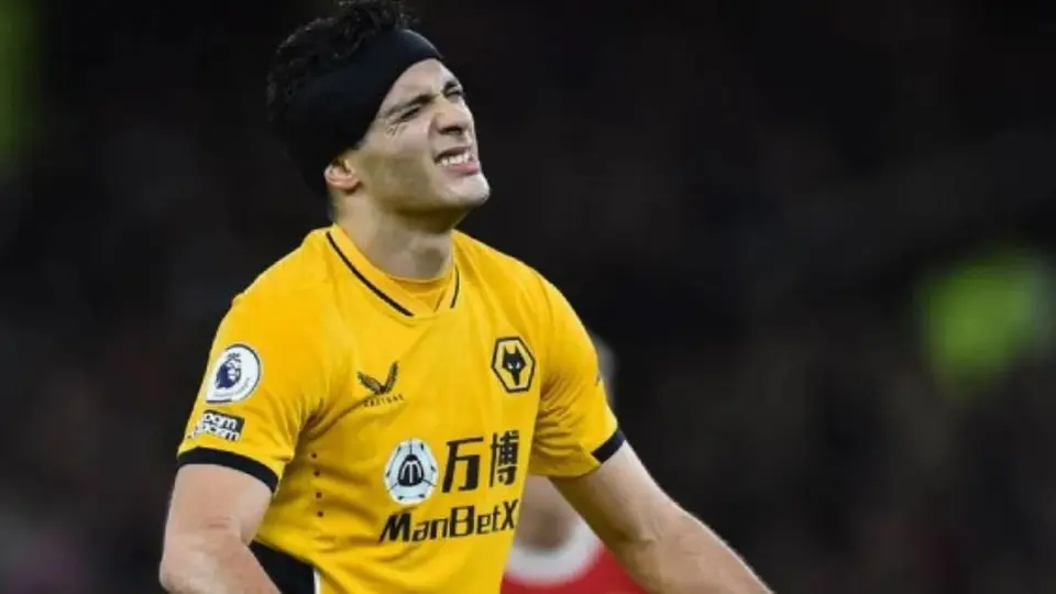 Raúl Jiménez es borrado de los Wolves por Lopetegui: Ni a la banca por segundo duelo al hilo