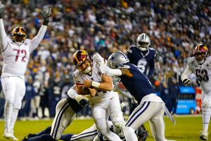 NFL: Commanders dio paliza a Cowboys y se despiden con victoria de la temporada