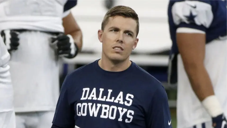 Dallas Cowboys despidió a Kellen Moore, su coordinador ofensivo