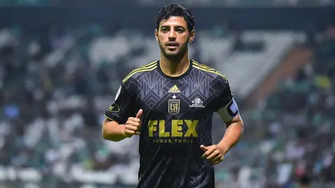 Esposa de Carlos Vela critica a la Liga MX: 'son luchadores o jugadores'