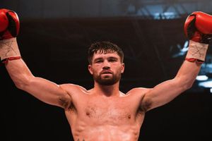 John Ryder podría retirarse en caso de una derrota ante Canelo Álvarez