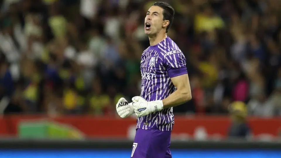 América: Adrián Chávez defiende al portero Óscar Jiménez