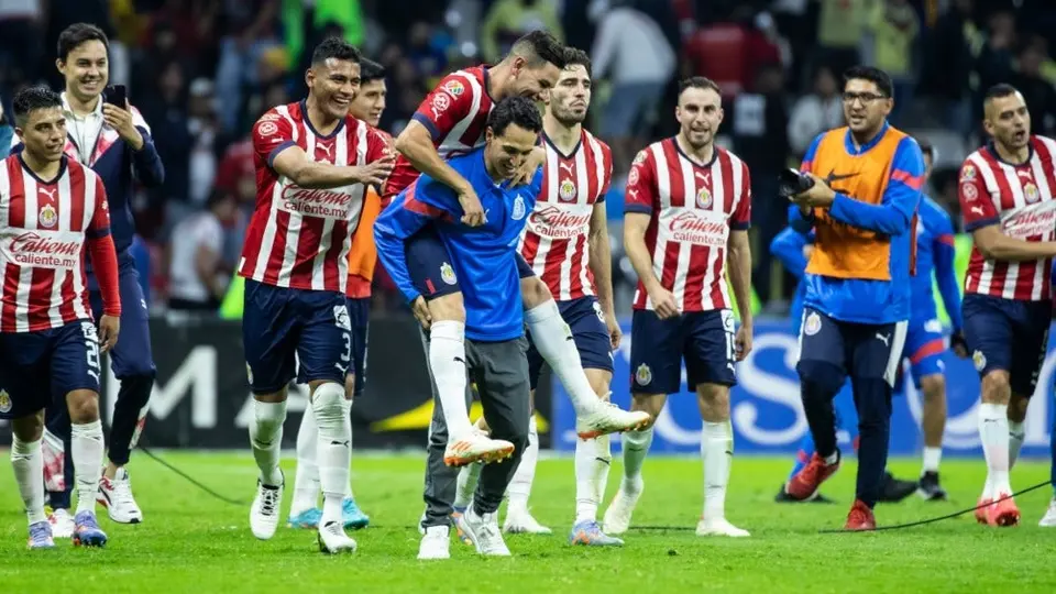 Chivas canta 'Te deseo lo mejor', su himno en Liguilla