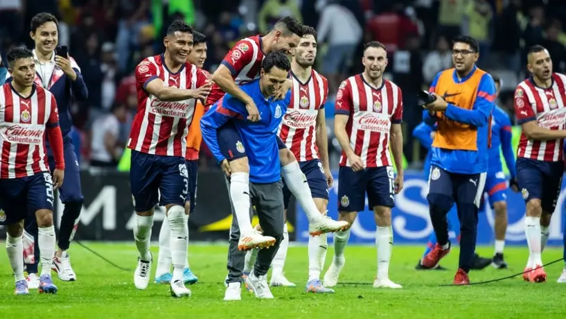 Chivas canta 'Te deseo lo mejor', su himno en Liguilla