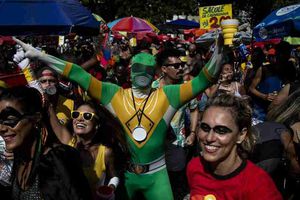 Carnaval de Brasil vuelve al ritmo de samba tras la pandemia