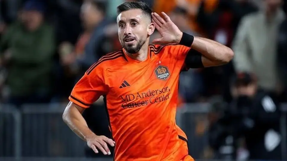 Héctor Herrera recuerda cuando iba a buscar el sueño americano como albañil antes de ser futbolista