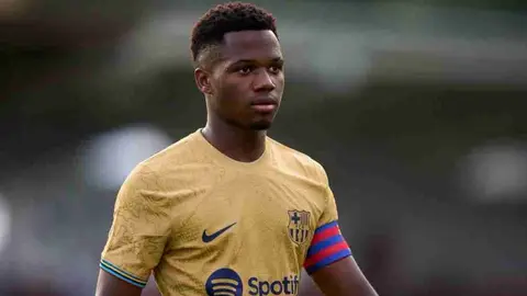Ansu Fati no piensa en dejar al Barcelona: "Tengo contrato hasta 2027"