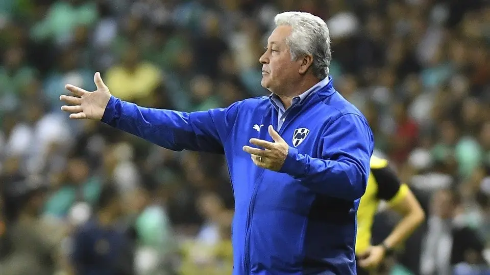Vucetich 'explotó' contra la FMF por partido molero contra USA: "No tiene trascendencia"