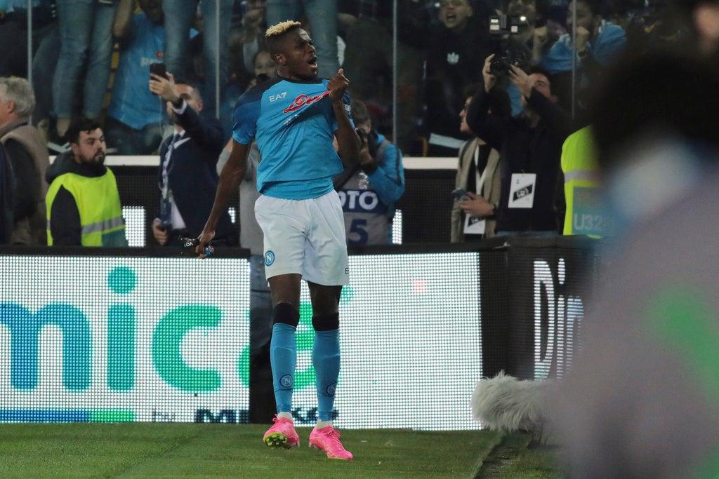 Víctor Osimhen marcó el gol del título