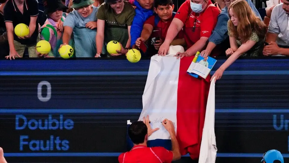 Abierto de Australia: Banderas rusas y bielorrusas fueron vetadas de las instalaciones