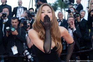 Shakira es acusada de plagio luego del éxito de su tema Acróstico