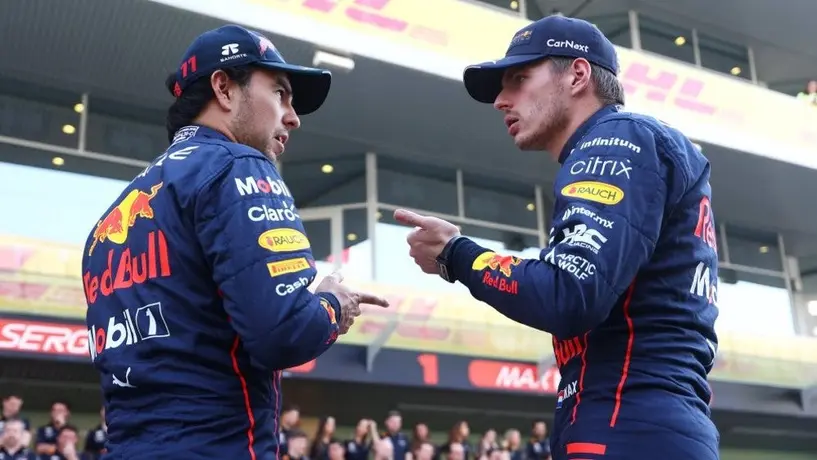 Horner reveló 'culpable' de pleito entre Checo y Verstappen: 'Fue un error por nuestra parte'