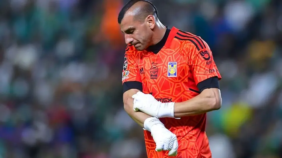 Concachampions: Afición de León agredió a Nahuel Guzmán con proyectil en la Vuelta de las Semifinales