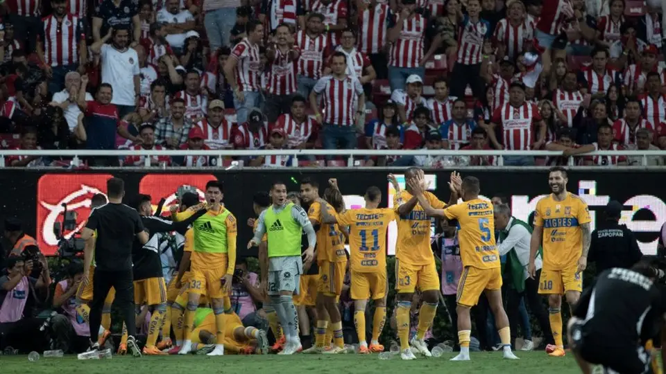Chivas recibe sanción económica por los incidentes ocurridos en la Final ante Tigres
