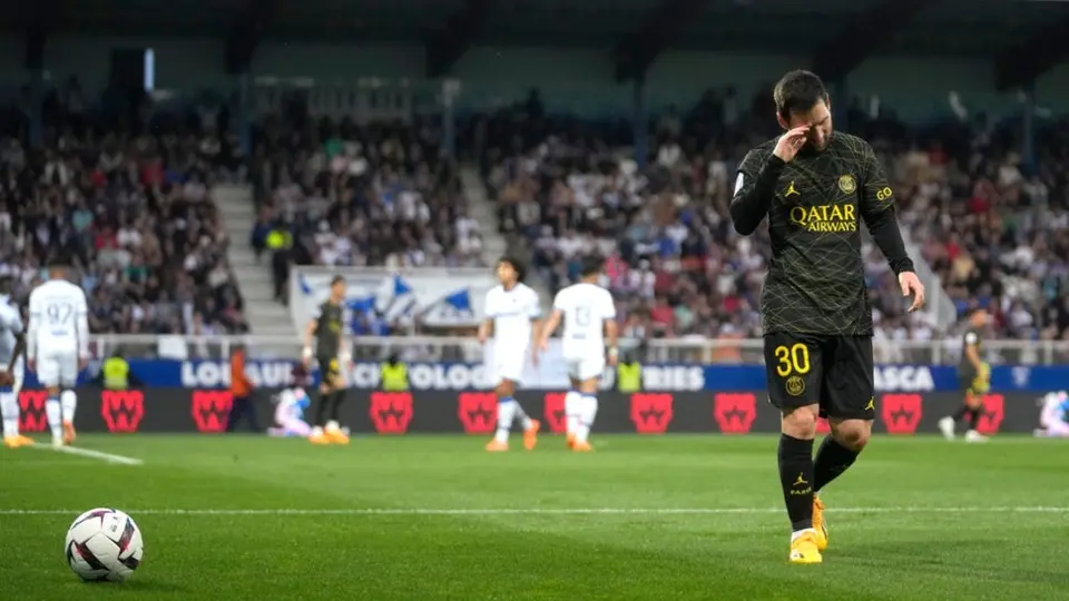 Video: ¿Lionel Messi no festejó con sus compañeros del PSG el título de Ligue 1?