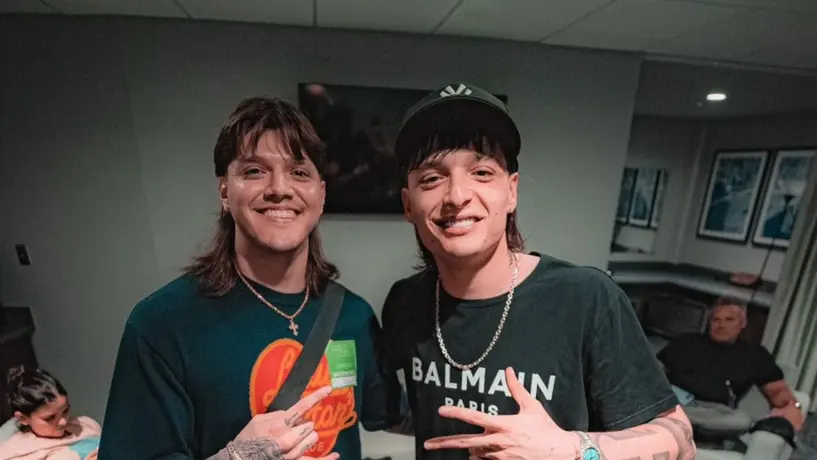 ¡Multiverso confirmado! Peso Pluma y Dominik Mysterio desatan ola de memes por su parecido