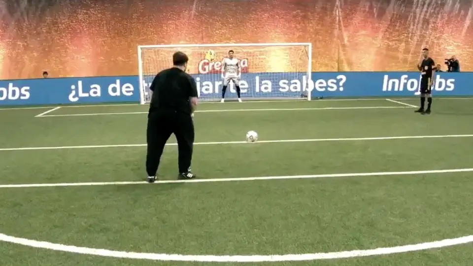 Ibai Llanos le marcó de penalti a Iker Casillas en la Kings League
