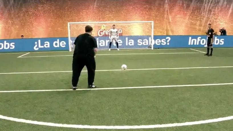 Ibai Llanos le marcó de penalti a Iker Casillas en la Kings League