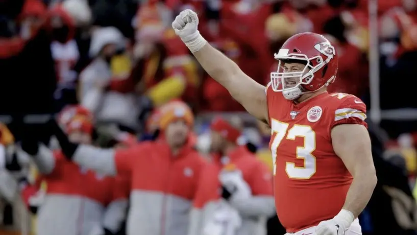 Jugador de Kansas City Chiefs recibió a sus gemelas el día del Super Bowl 2023
