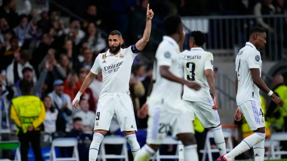 Real Madrid: Hay Benzema para rato, el francés renueva con los merengues