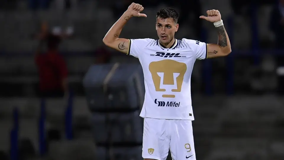 Dinenno sobre sus tres DT's en tres años con Pumas: 'Tengo las cosas positivas de cada uno'