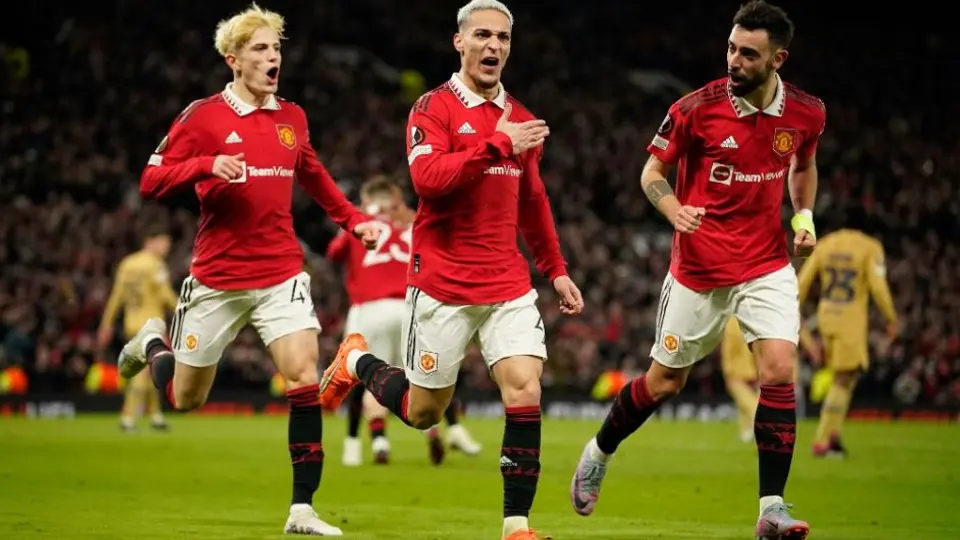 Manchester United remontó y eliminó al Barcelona de la UEFA Europa League