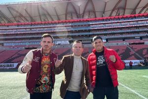 Julio César Chávez Jr ofreció disculpas a su padre: "Le voy a hacer caso siempre"