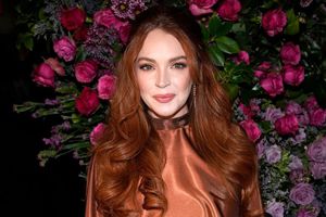 Lindsay Lohan 'sorprende' y anuncia que está embarazada